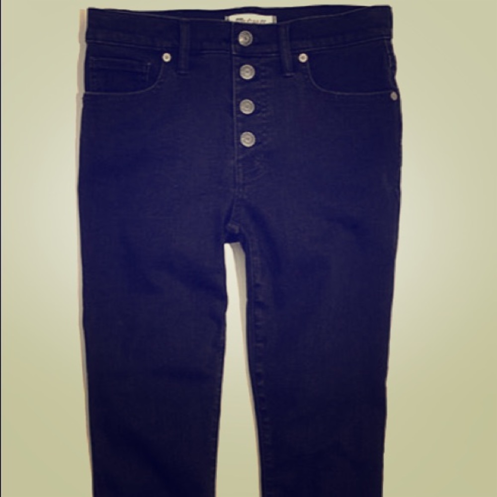 Madewell black 9-inch high rise button fly jeans